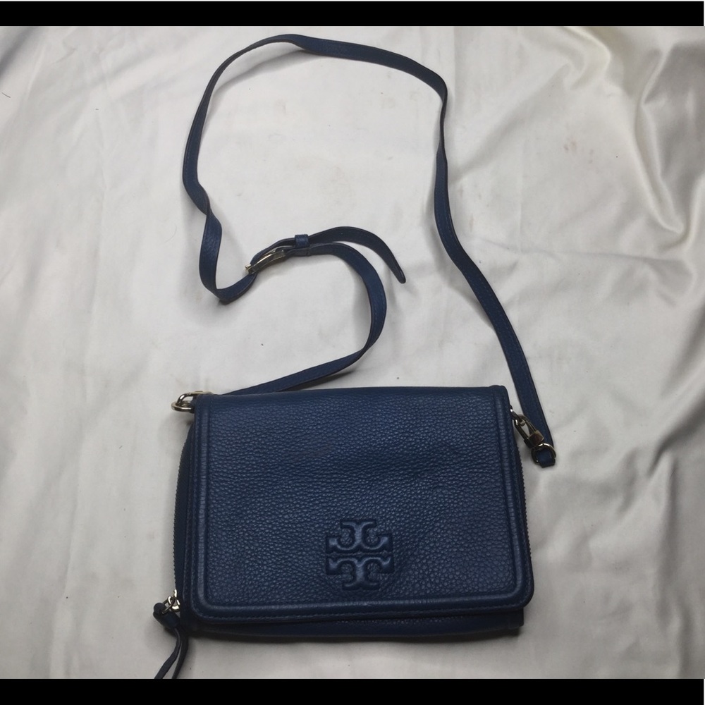 Tory Burch Thea Flat Wallet Crossbody